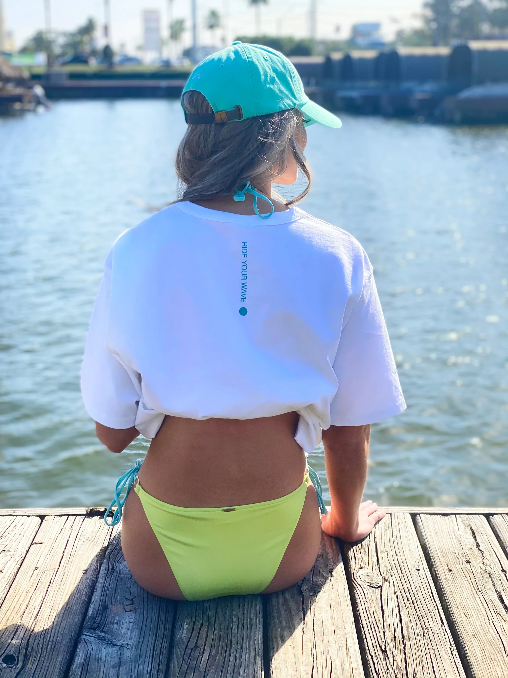 Embrace the Lake Life Spirit